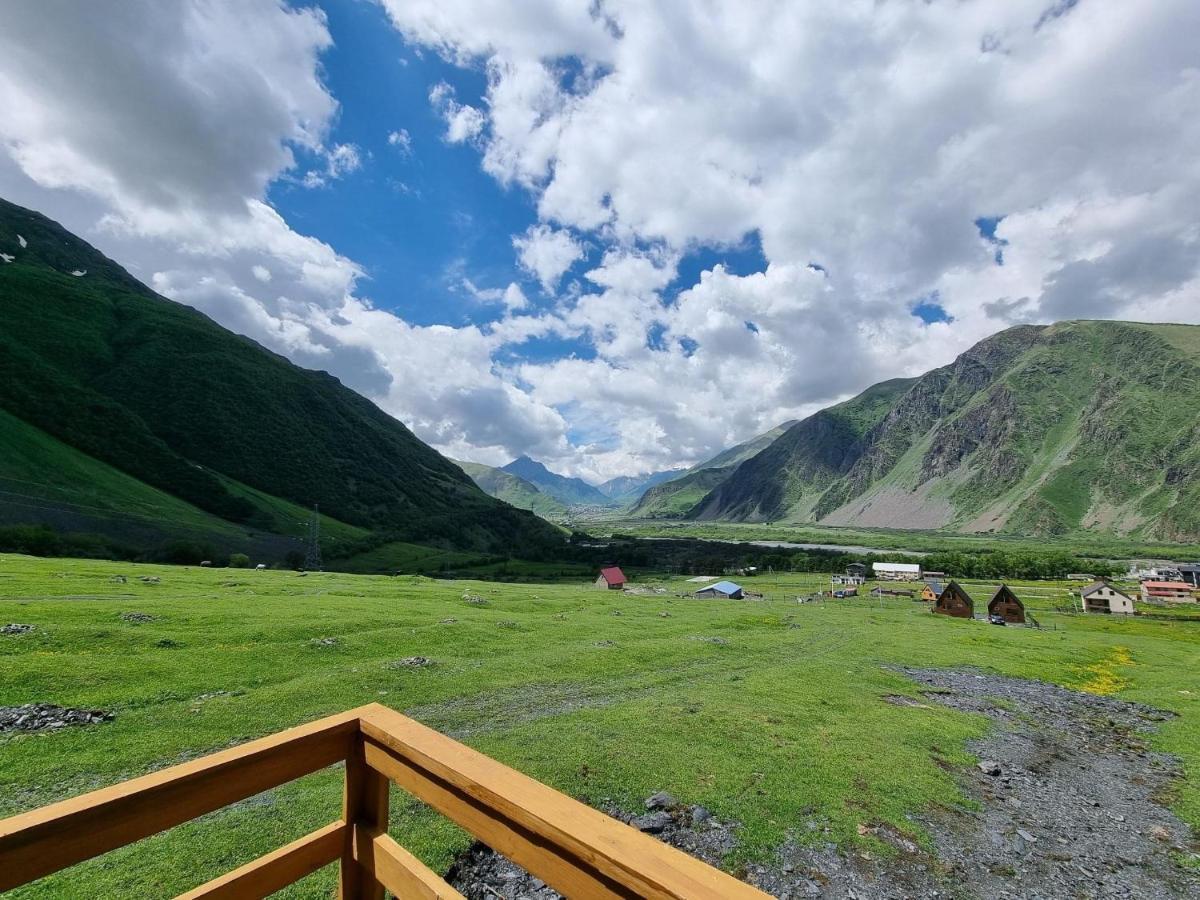 Memory Hut_Kazbegi Apartment Exterior photo