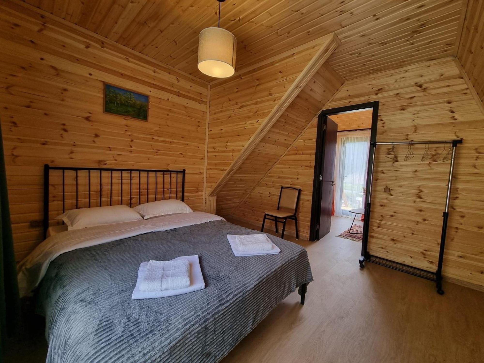 Memory Hut_Kazbegi Apartment Exterior photo